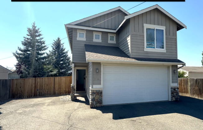 BONUS RENT SPECIAL! Spacious 4 Bed, 2.5 Bath Home!