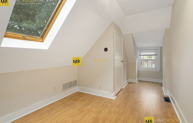 13 Mansfield St. #2