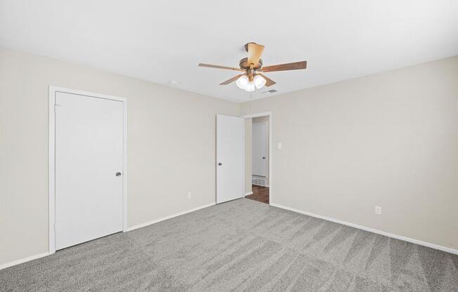4 beds, 2 baths, 2,019 sqft, $2,450