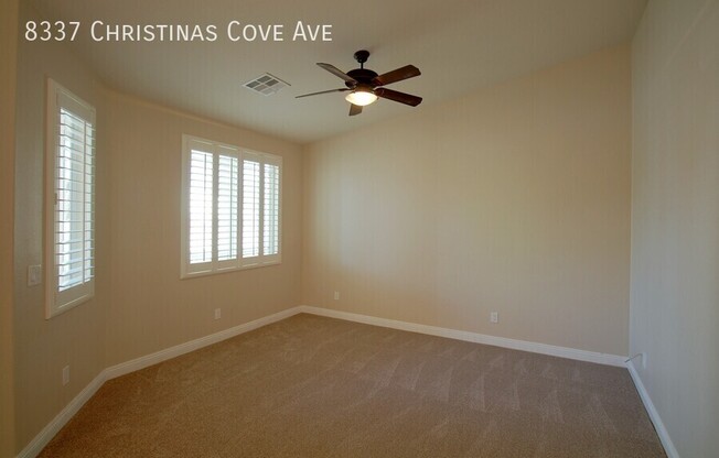 8337 CHRISTINAS CV AVE