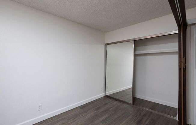 Studio, 1 bath, 455 sqft, $1,800, Unit 049