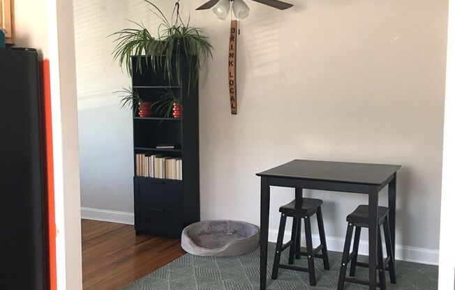 Beautiful 2-Bed/1.5-Bath Townhouse with Finished Basement in Upper Roxborough! Garage and Parking Spot Included!
