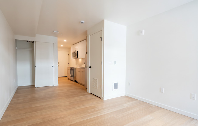 Studio, 1 bath, 354 sqft, $1,625, Unit 303 MFTE