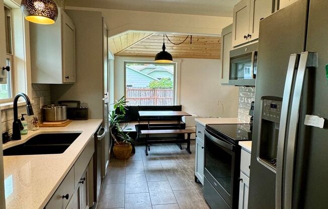 Beautiful Furnished Home in Downtown CDA