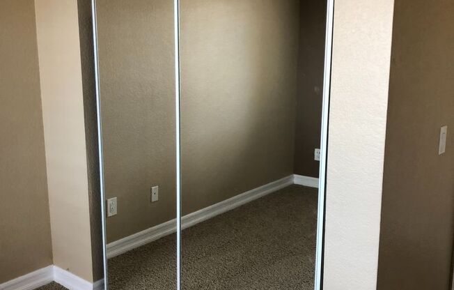 2 beds, 2 baths, 900 sqft, $2,800, Unit 416