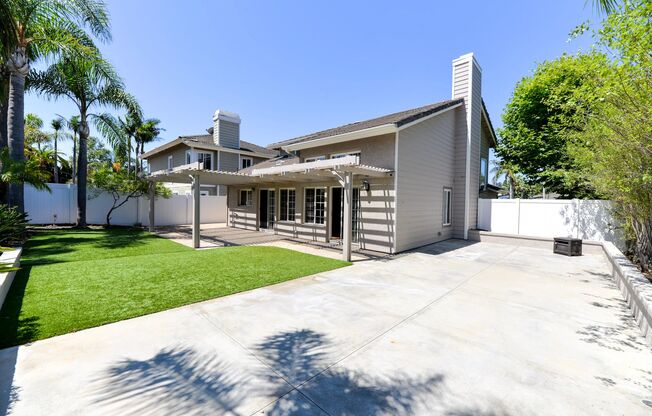 Great location of Dana Point from this 3 bedroom + Bonus room house!