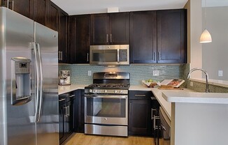 2 beds, 2 baths, 1,098 sqft, $4,990, Unit 601