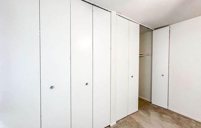 2 beds, 1 bath, 900 sqft, $1,325, Unit 301