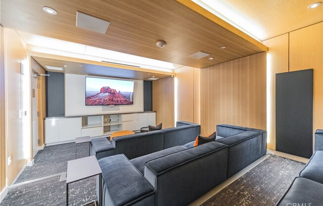 2 beds, 2 baths, 1,039 sqft, $3,700, Unit 1803