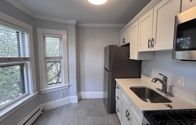 1 bed, 1 bath, 500 sqft, $2,200, Unit 2A