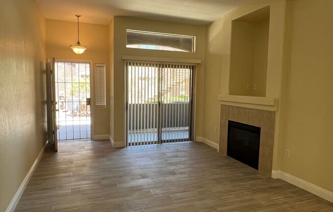 Gorgeous 3 Bedroom, 2 Bath in Silverado Ranch