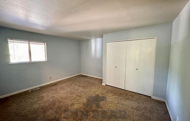 3 beds, 2 baths, $3,000