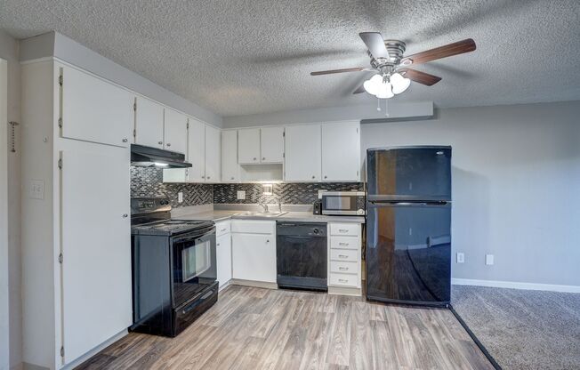 1 bed, 1 bath, 750 sqft, $1,550