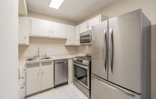 1 bed, 1 bath, $1,175