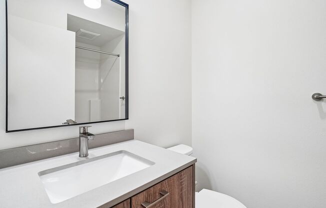 Studio, 1 bath, 250 sqft, $1,204, Unit 102