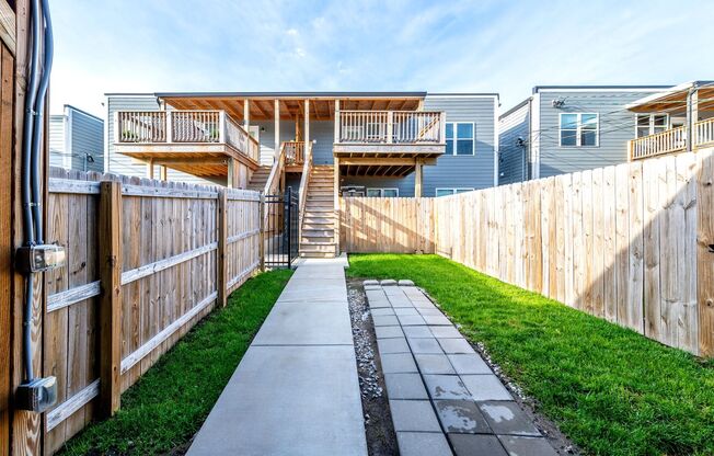 Updated 2 Bed 2 Bath Near SSM Cardinal Glennon, St. Louis University
