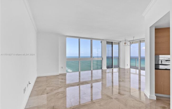 3 beds, 2.5 baths, 1,761 sqft, $11,500, Unit 6365 Collins Ave # 42-01 (A11701827)