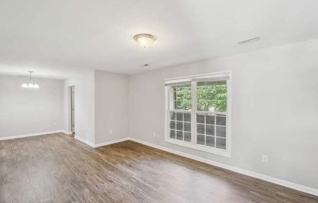 Living room at Lexington on the Green, North Carolina