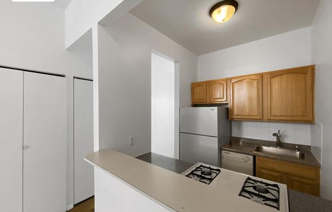200 W 123 ST