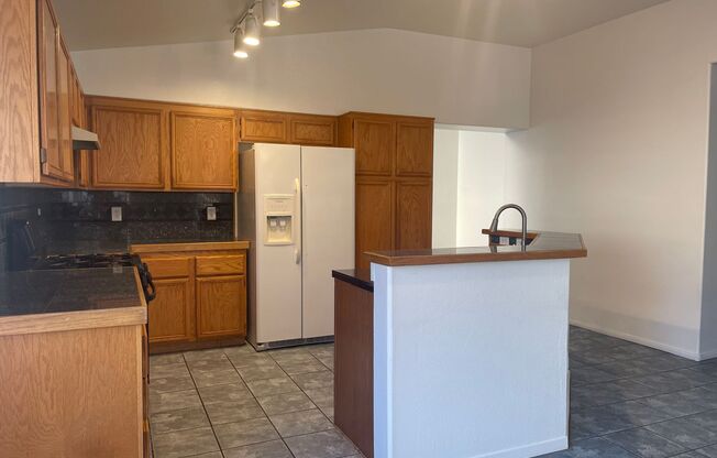 3 beds, 2 baths, $1,800