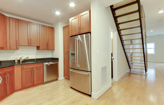 936 N ST NW