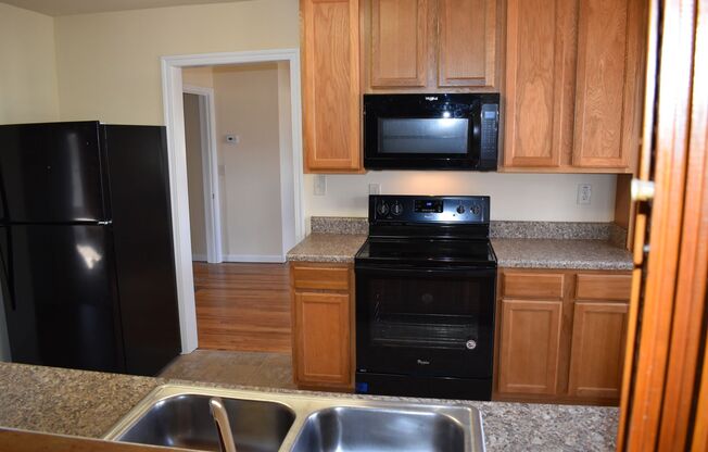 For Rent - Charming Brick Ranch in Lithia Springs