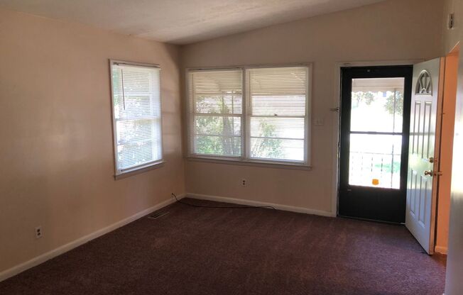 2184 Lamore Dr.- East Columbus