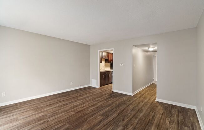 2 beds, 1.5 baths, 1,050 sqft, $1,200, Unit 5466