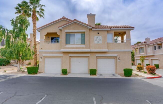 2BEDROOM 1ST FLOOR CONDO IN BELLA VISTA 89012