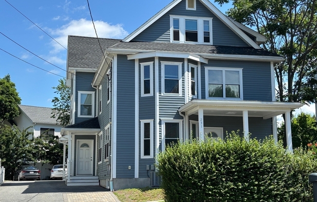 231 WEBSTER ST