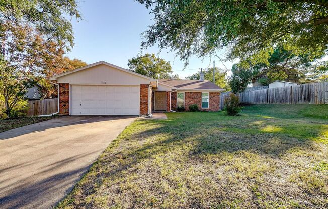 Impeccably Maintained 3 Bedroom Home with Modern Kitchen & Energy Efficiency