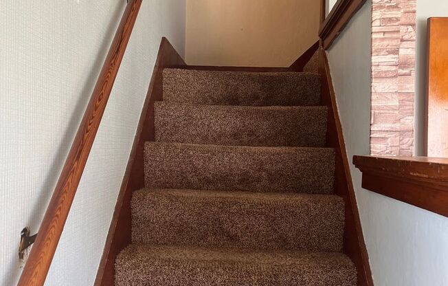 Two Bedroom 1 Bathroom House for Rent!