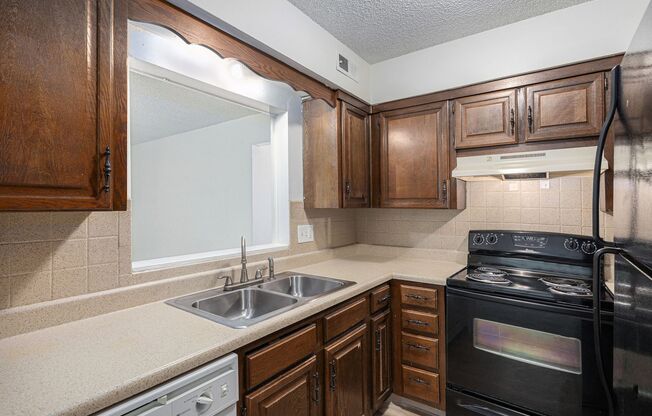 2 beds, 1.5 baths, 1,060 sqft, $1,200, Unit 6904 Unit #200