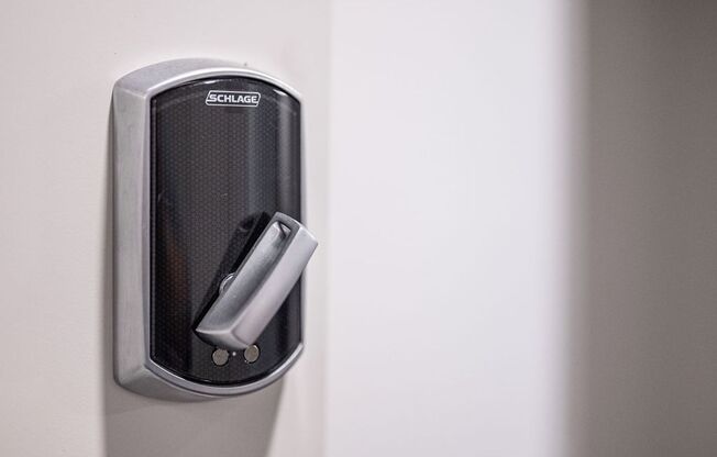 2 beds, 1 bath, 660 sqft, $2,850, Unit 311