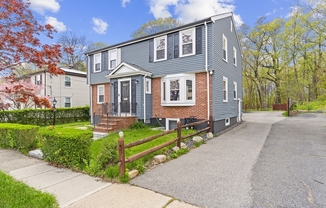 92 GLADESIDE
