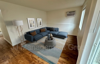 226 E 7th Ave