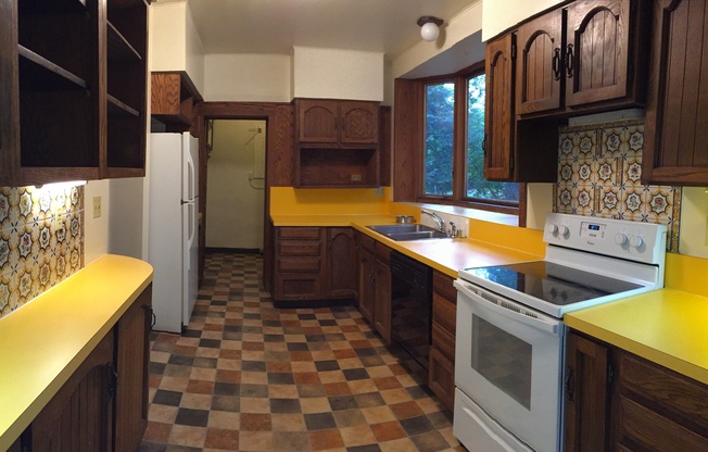 NO STUDENTS Available Now! Unique Large Home!