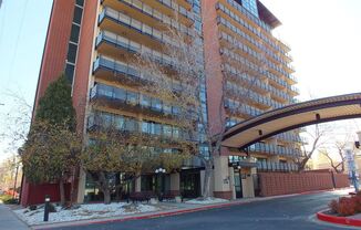 417 E. Kiowa St. #902