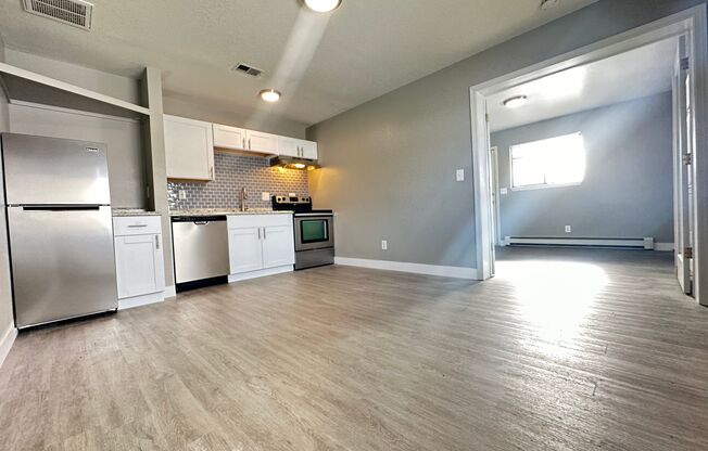 Flats at 9th Avenue - Pick Your Perk Leasing Specials