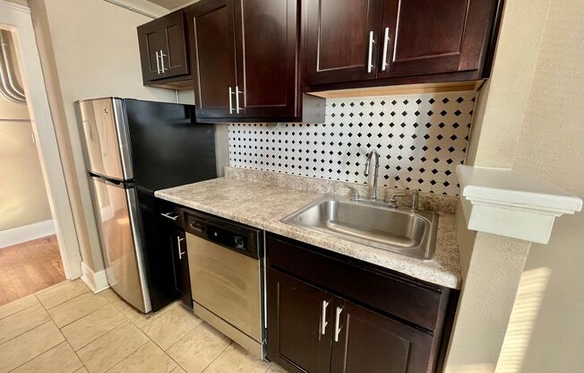 1 bed, 1 bath, 630 sqft, $900, Unit 2243306