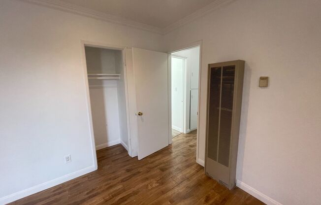 7033 Fulton Ave.