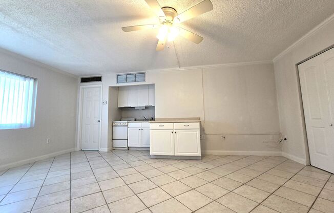 Studio, 1 bath, $1,000, Unit UNIT 788