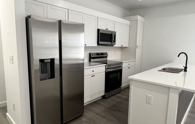 3 beds, 2 baths, 1,129 sqft, $1,495, Unit 2013 Brother Arthur Trail