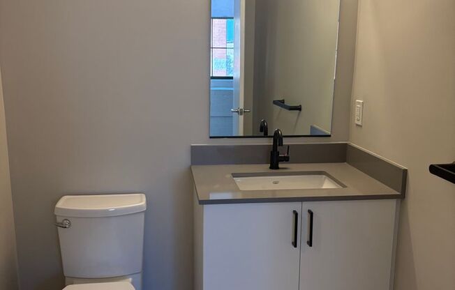 1 bed, 1 bath, 745 sqft, $2,375, Unit 405