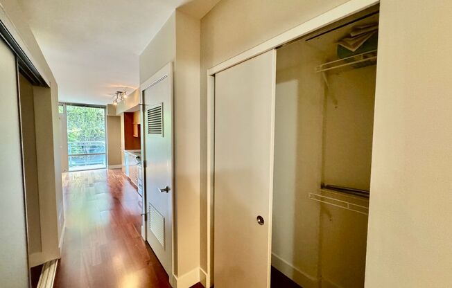 1 bed, 1 bath, $1,995