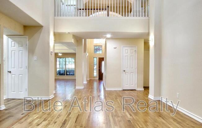5744 CHELMSFORD TRL