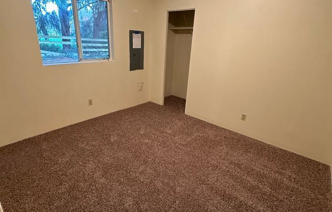 3 beds, 1 bath, $1,700