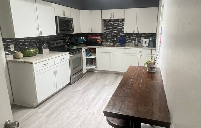 2019 E SOUTHERN AVE