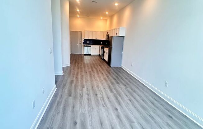 2 beds, 1 bath, 765 sqft, $1,500, Unit Unit 319