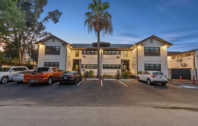 1 bed, 1 bath, 625 sqft, $1,149, Unit 1528-11